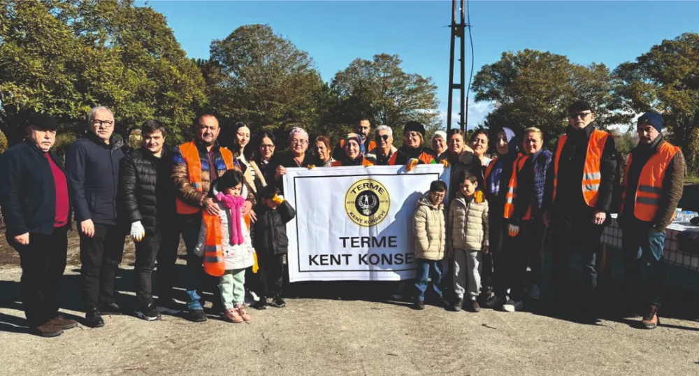 TERME KENT KONSEYİNDEN  ÖRNEK TEMİZLİK ÇALIŞMASI