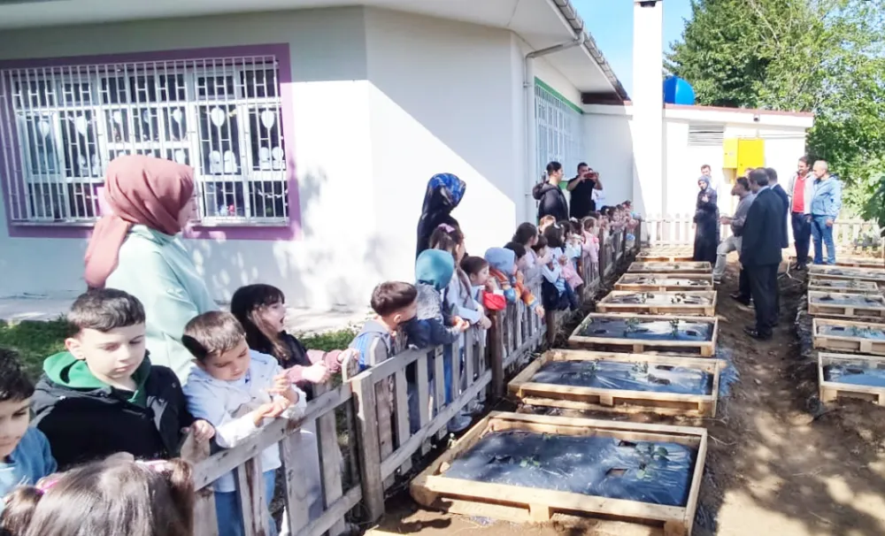 MİNİK ELLER TOPRAKLA BULUŞTU