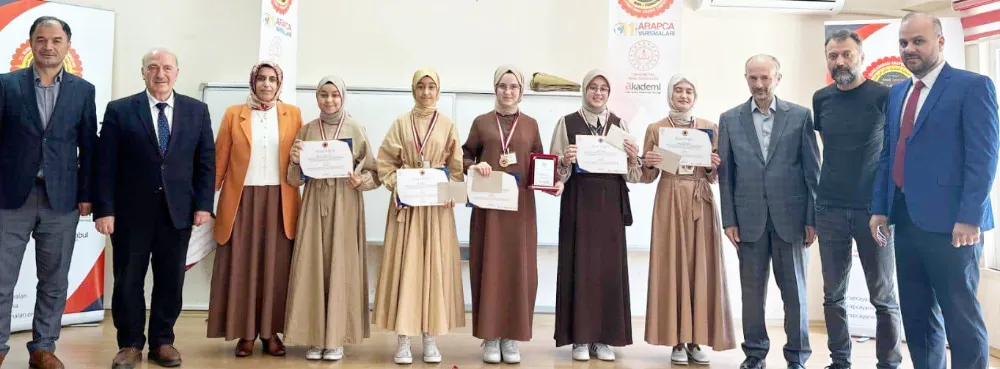 ULVİYE KIR İMAMHATİP ORTAOKULUNDAN  ÇİFTE BAŞARI