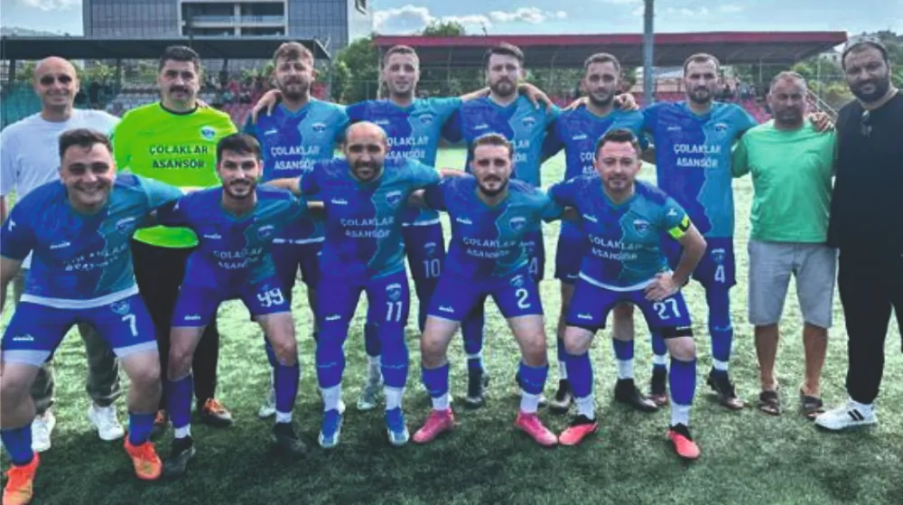 EVCİSPOR LİDERLİĞİ BIRAKMADI