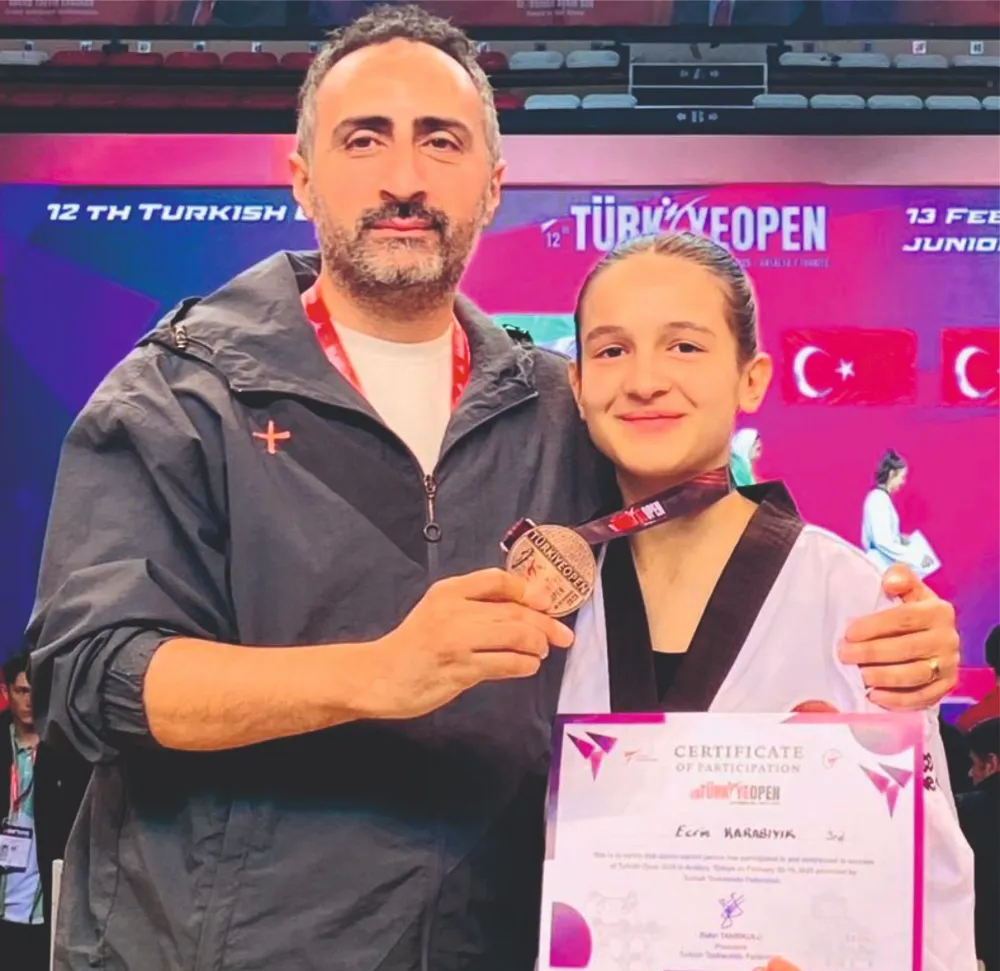 MİLLİ SPORCU ECRİN KARABIYIK’TAN  AVRUPA’DA BÜYÜK BAŞARI